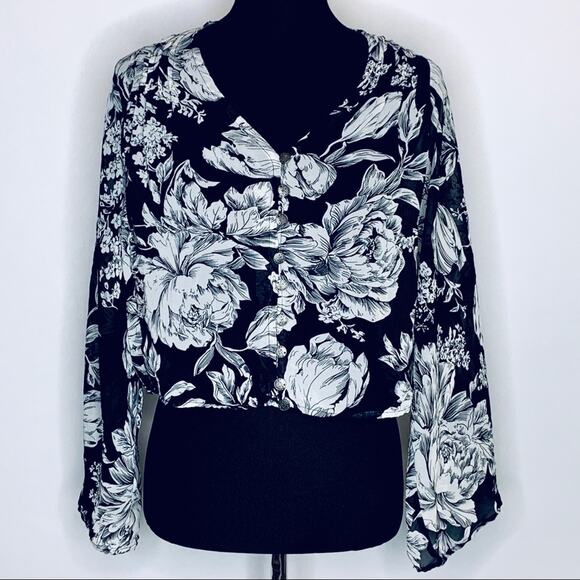 MINKPINK black white floral sheer cropped top size Medium - Picture 1 of 12